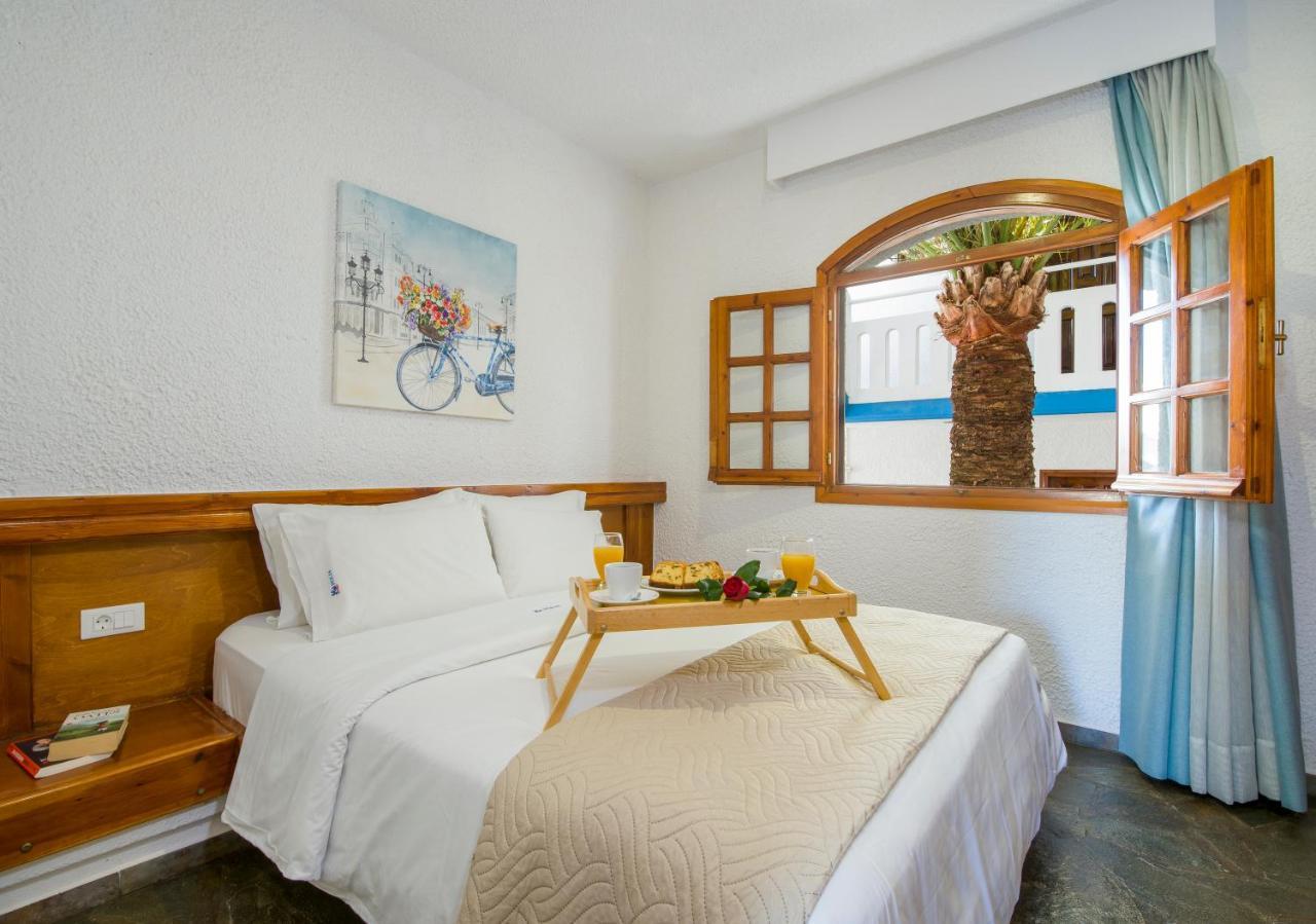 Folia Apartments Chania Agia Marina Buitenkant foto