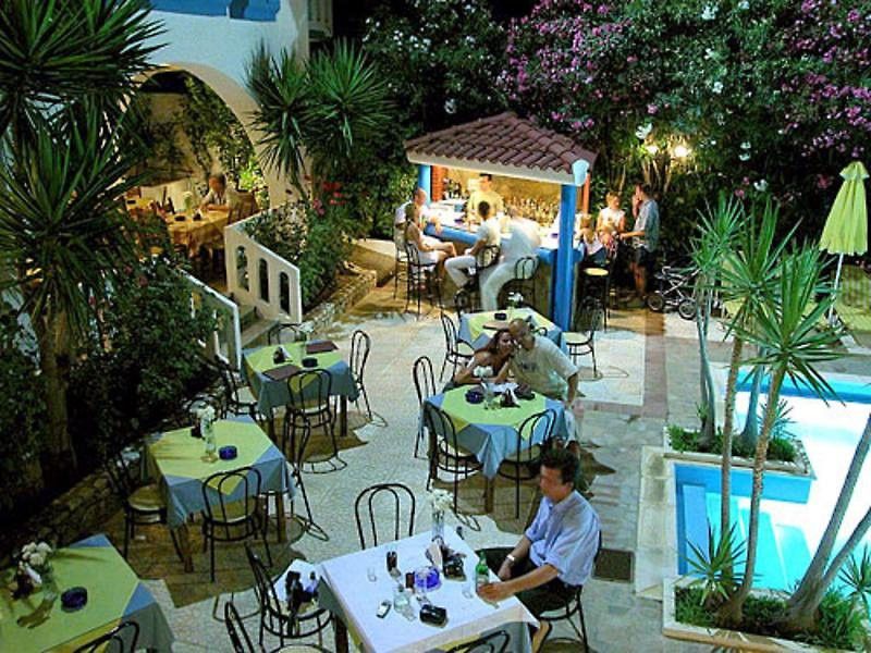 Folia Apartments Chania Agia Marina Buitenkant foto